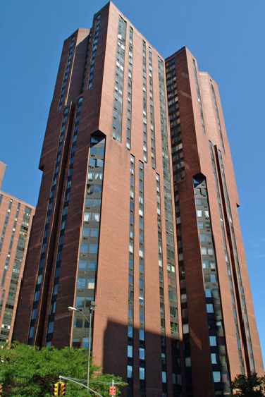 Building Photo - 1601 3rd Ave