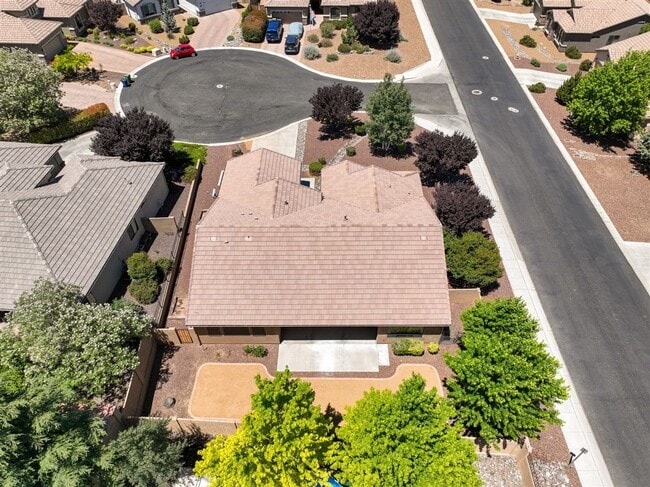 Building Photo - Beautiful 4 bedroom 2 bathroom home in Prescott!