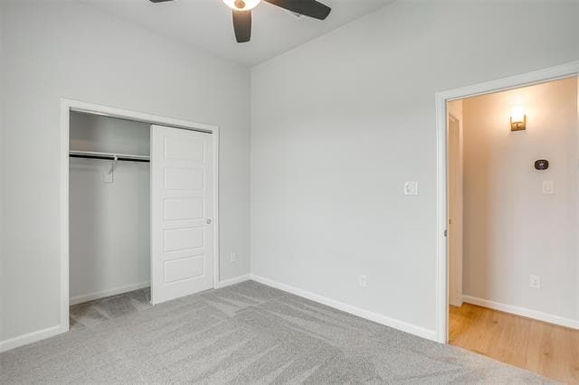 Building Photo - 6138 Lavanda Ave