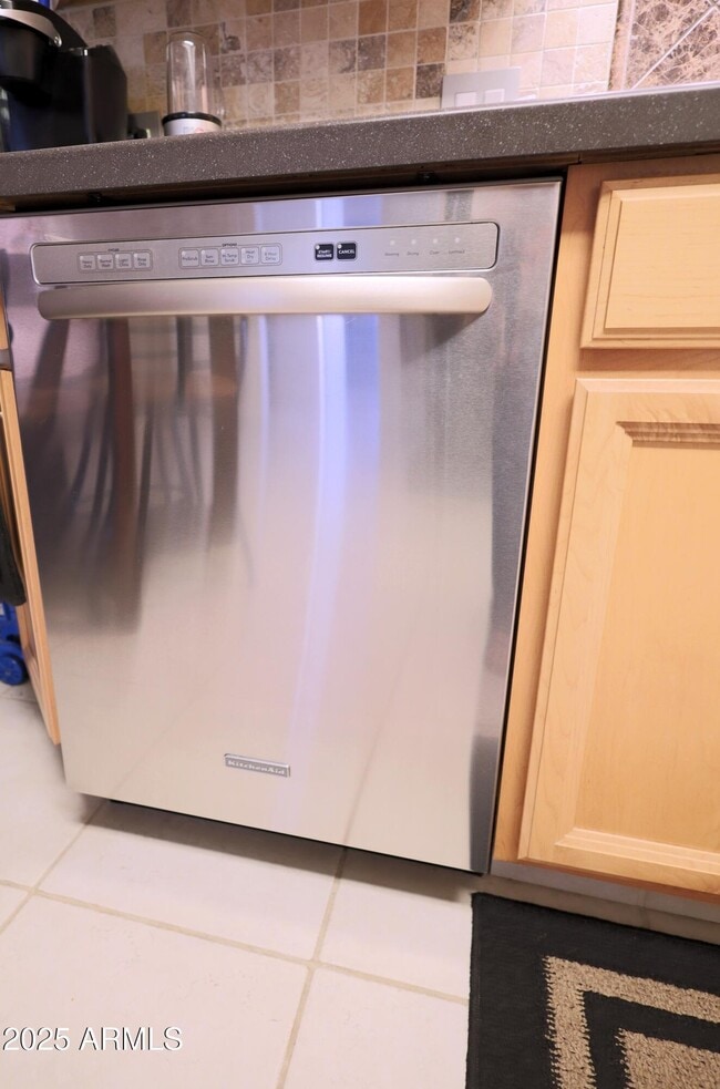 Building Photo - 7820 E Camelback Rd