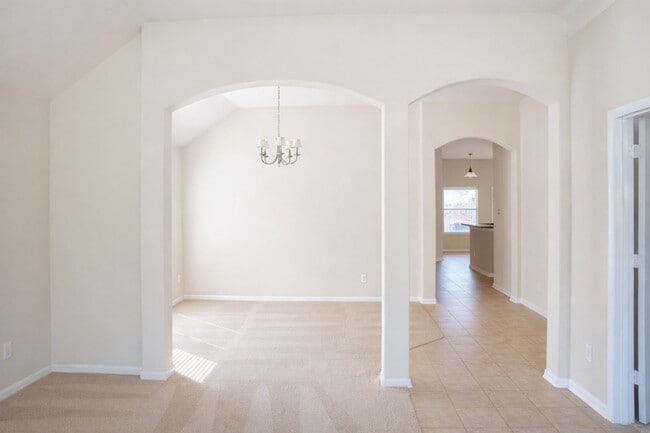 Building Photo - 8515 Clarkman Ridge Ln