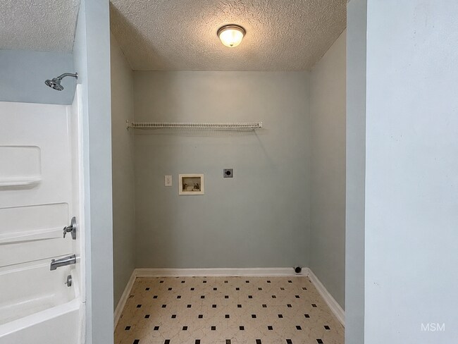 Building Photo - 19 Parish Way