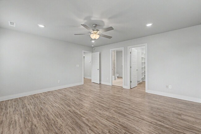 Building Photo - Awesome home with great location in Rogers