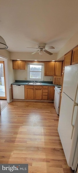 Building Photo - 12 Melvin Dr