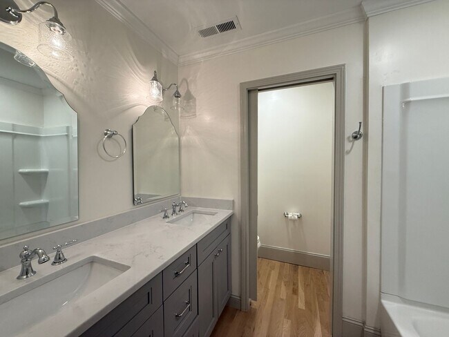 Building Photo - 1447 N Old Greensboro Rd