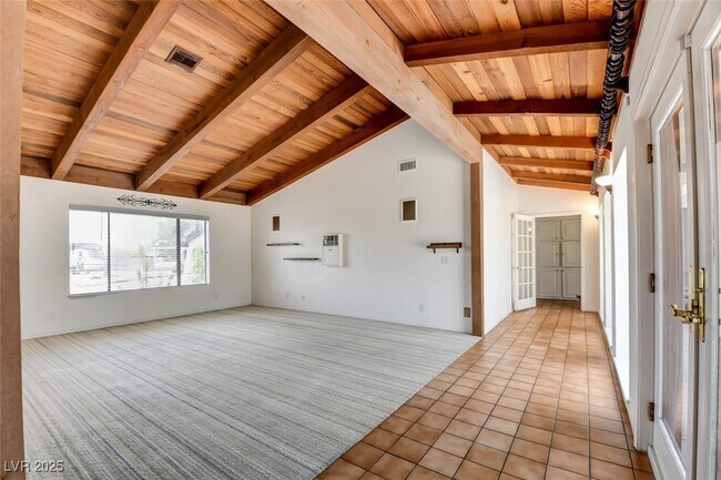 Building Photo - 7040 Bailey Cir