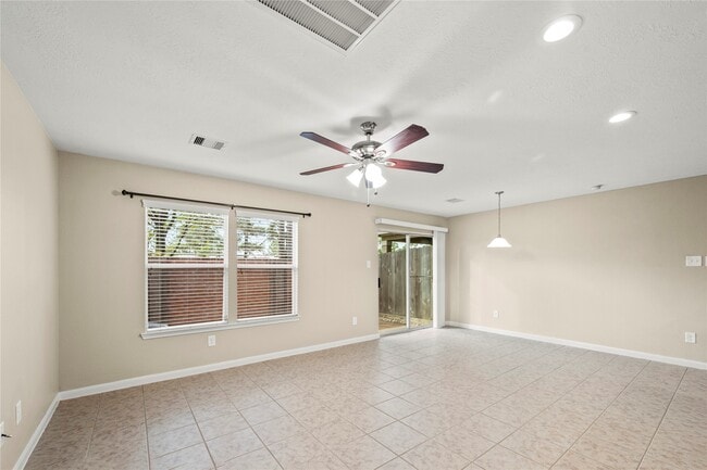 Building Photo - 16131 Sweetwater Fields Ln