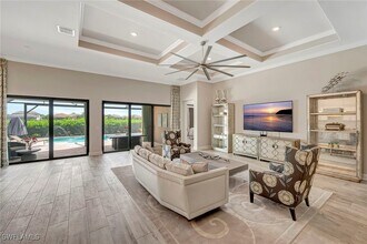 Building Photo - 9574 Everglades Dr