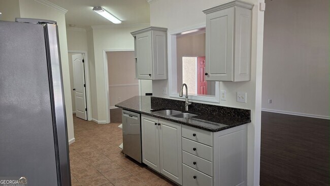 Building Photo - 21 Wellington Mnr Dr