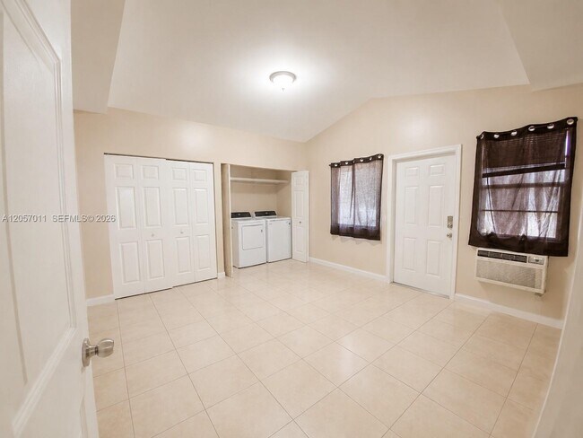 Building Photo - 10200 SW 171st St