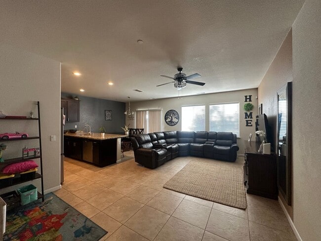 Building Photo - 1453 Rosy Dawn Ln