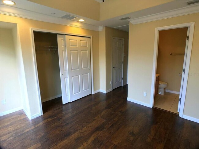 Building Photo - 8709 Spruce Hills Ct