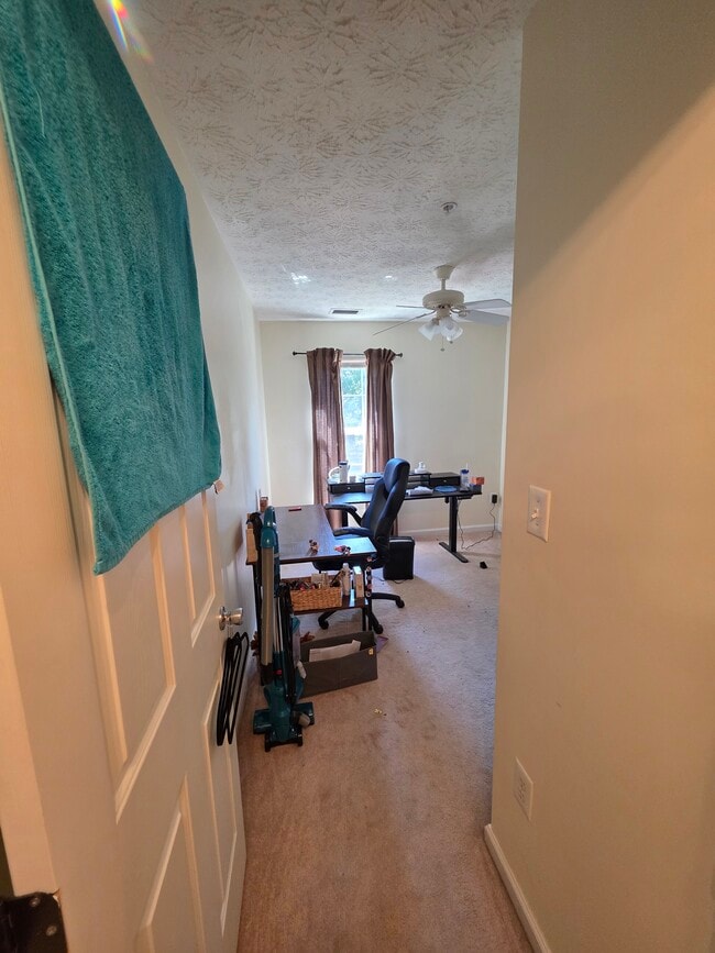 Building Photo - 1702 Barnwood Ct