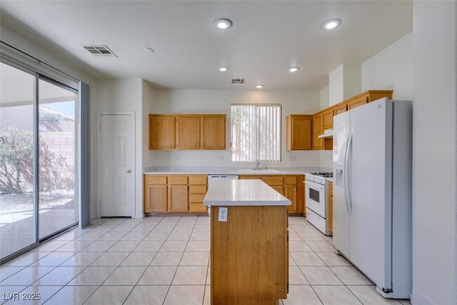 Building Photo - 10901 Napa Ridge Dr