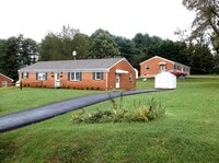 Building Photo - 802 Jeter St