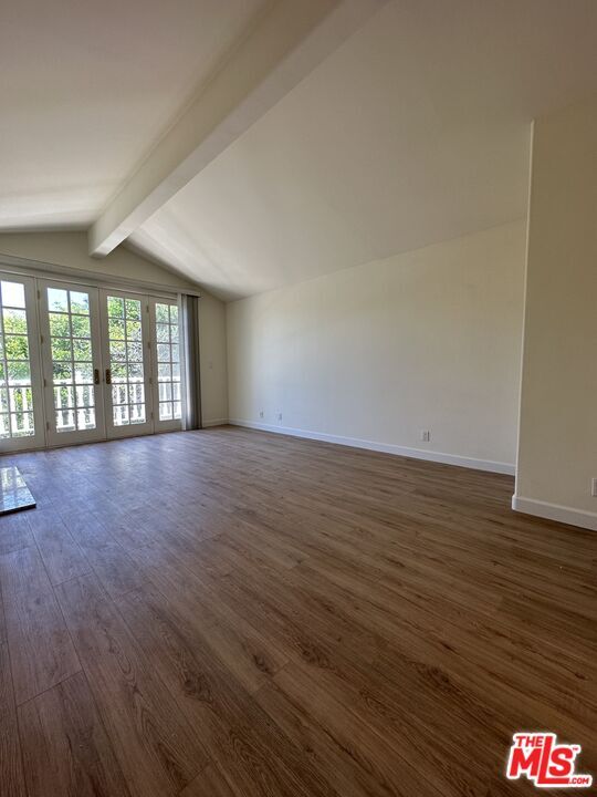 Building Photo - 623 Palisades Ave