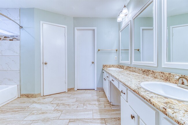 Building Photo - 22438 Coriander Dr