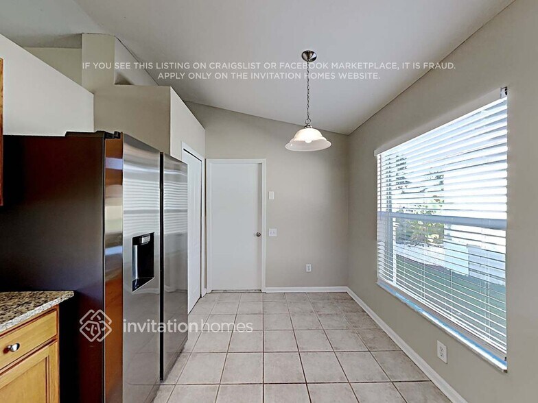 Building Photo - 10209 Hunters Haven Blvd