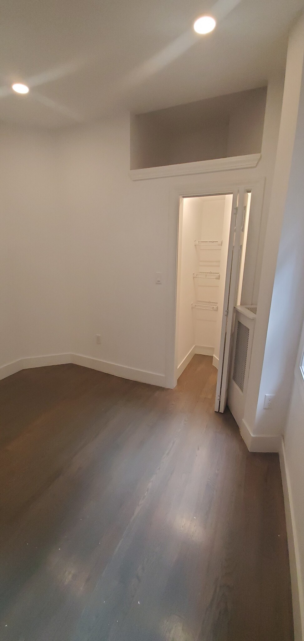 Building Photo - 47 Joy St