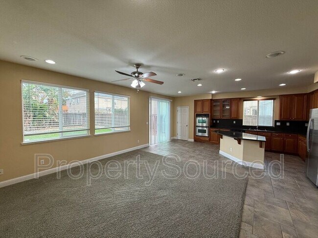 Building Photo - 17808 Daffodil Hill St