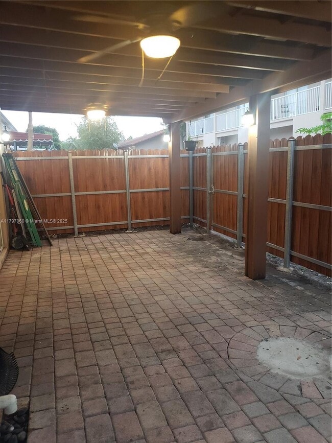 Building Photo - 13752 SW 169th Ln