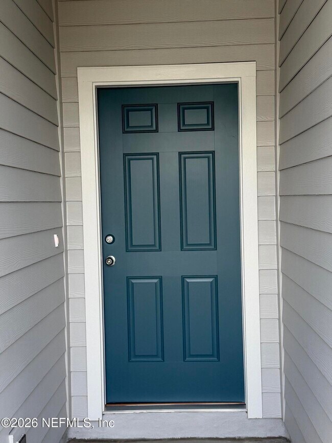 Building Photo - 539 Holly Lks Dr