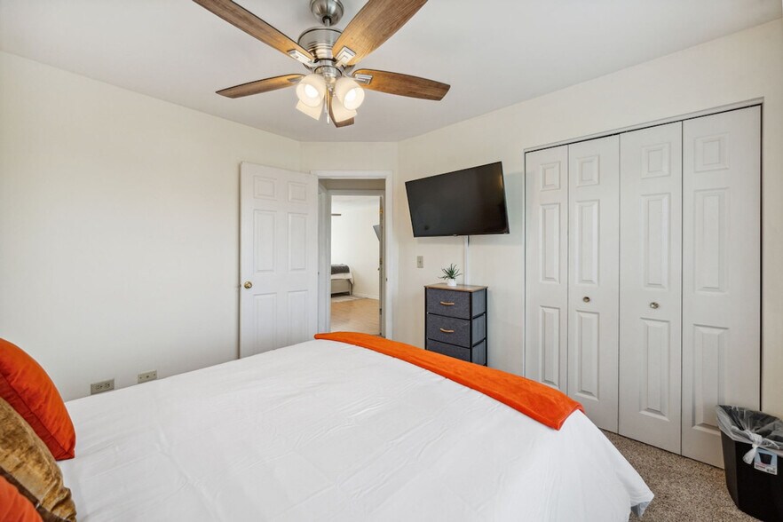 Building Photo - 4609 Metcalf Ct