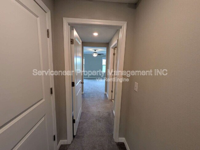 Building Photo - 11818 Dumaine Valley Rd