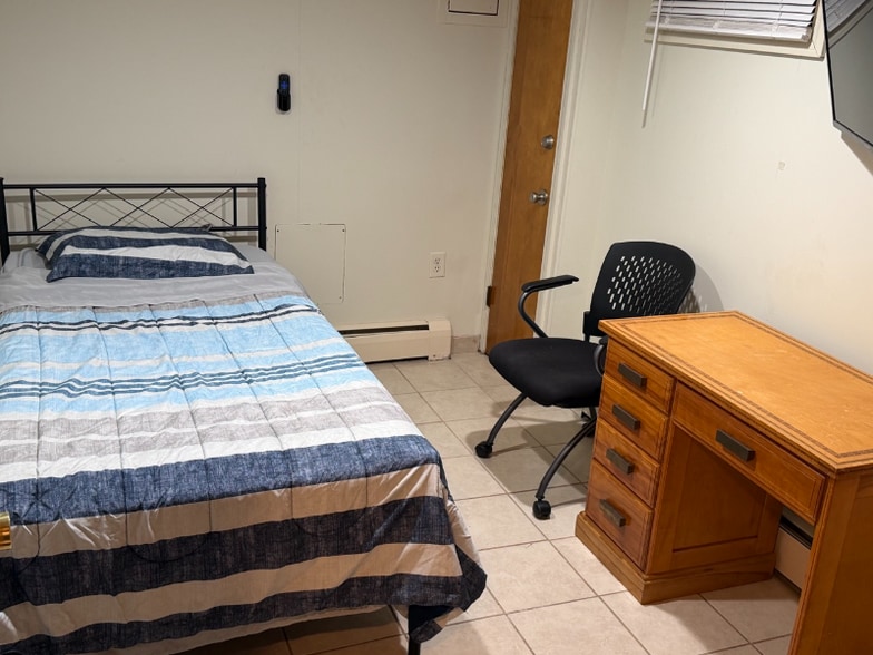 Building Photo - 41 Shurtleff St