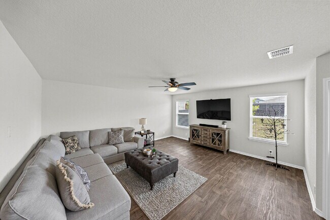 Building Photo - Located in the vibrant Valley Ranch commun...