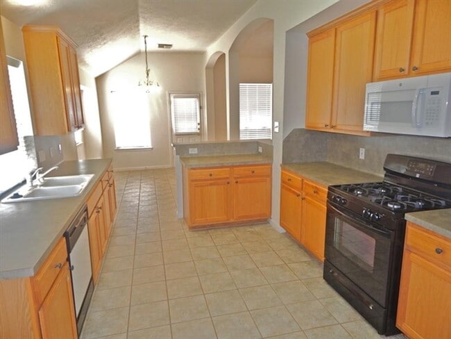 Building Photo - 26872 Monarch Manor Ln