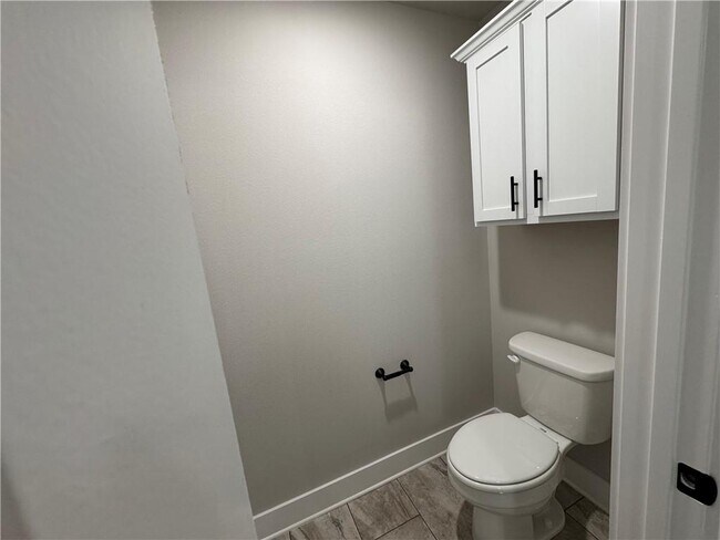 Building Photo - 4203 SW Pawhuska St