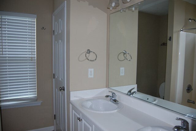 Building Photo - 219 Fox Haven Dr