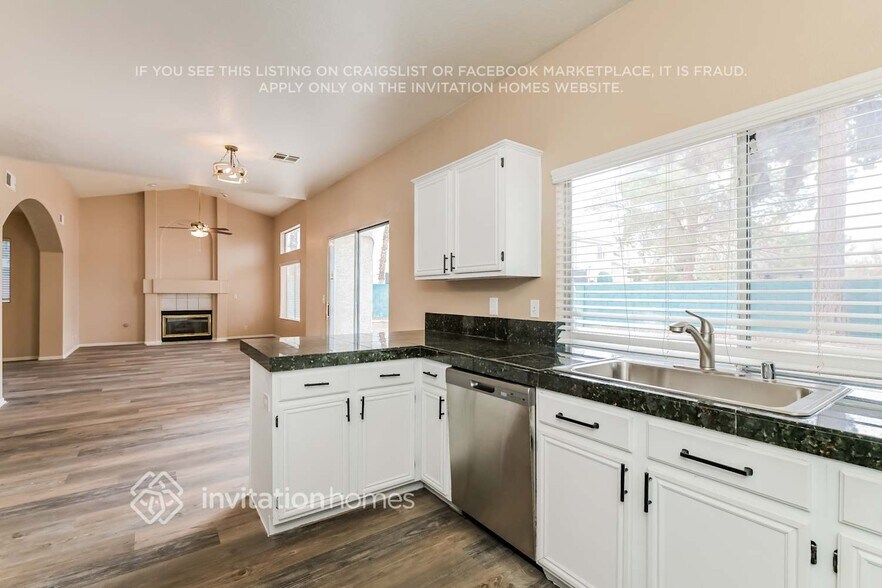 Building Photo - 7749 Brook Valley Dr