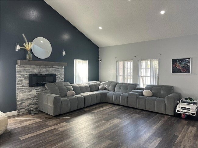 Building Photo - 14794 Lone Eagle Dr