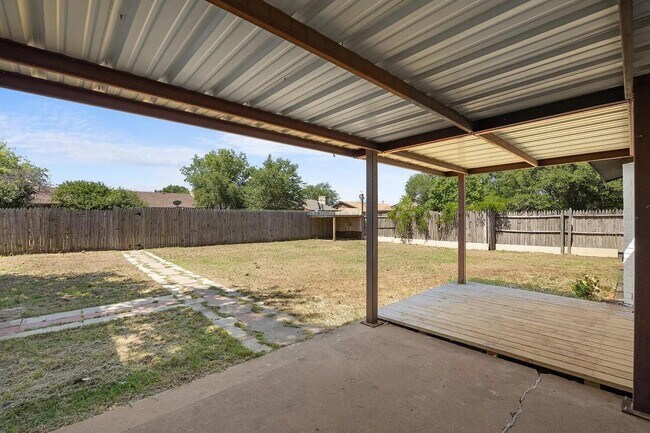 Building Photo - 2321 78th St