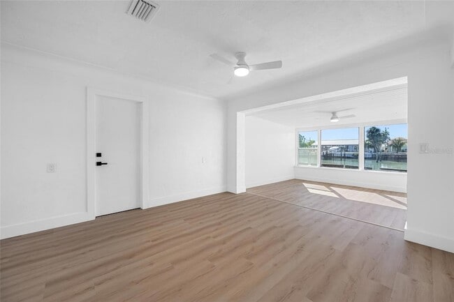 Building Photo - 7930 Causeway Blvd S