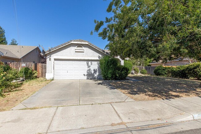 Building Photo - 4610 Fosberg Rd