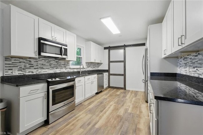 Building Photo - 4105 Clintwood Ln