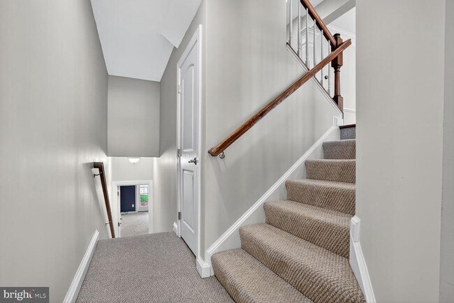 Building Photo - 21285 Park Grove Terrace