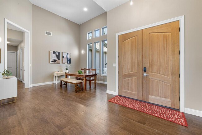 Building Photo - 1017 S Quinlan Park Rd