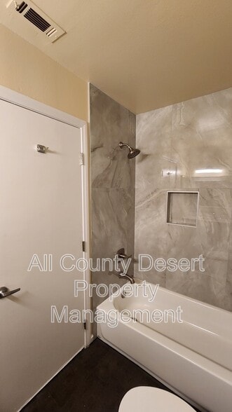 Building Photo - 5951 Montecito Dr