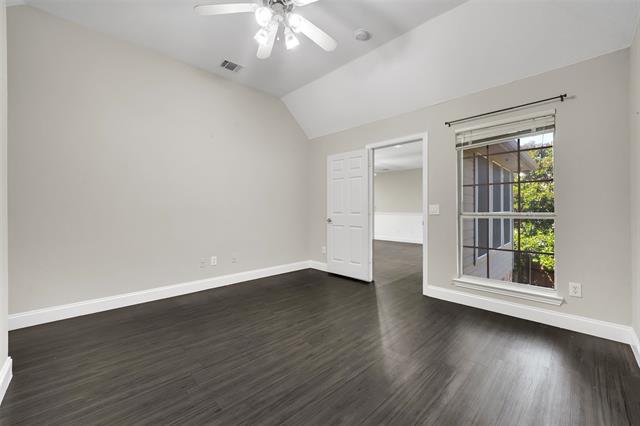 Building Photo - 2117 Argyle Dr