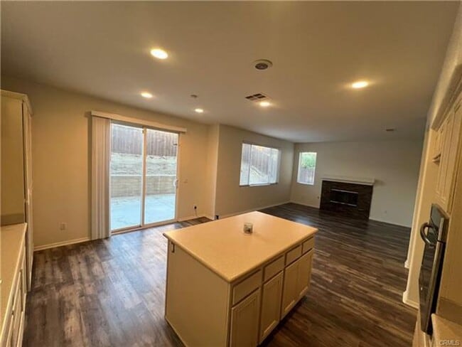 Building Photo - Beautiful Menifee Home Near Menifee Lakes ...