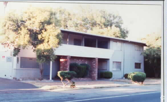 Building Photo - Magnolia Suites