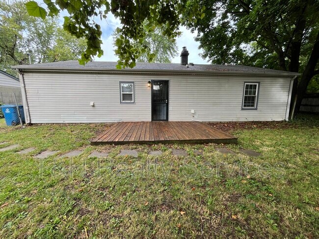 Building Photo - 2649 Ebbie Rd