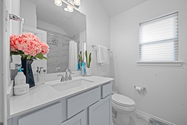 Building Photo - 12919 California Palm Ct