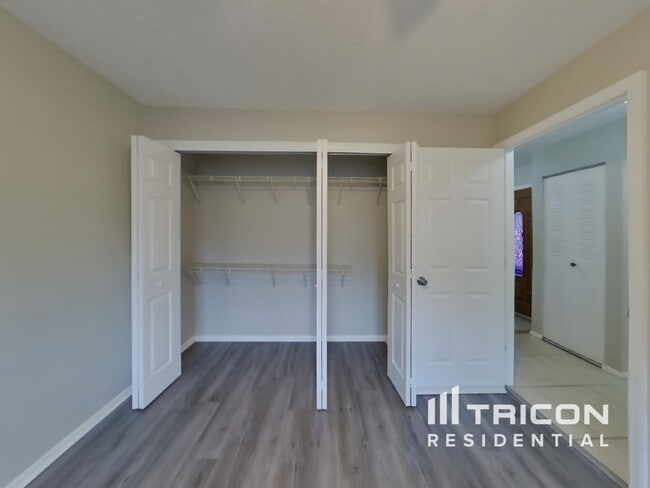 Building Photo - 12765 Ohio Woods Ln