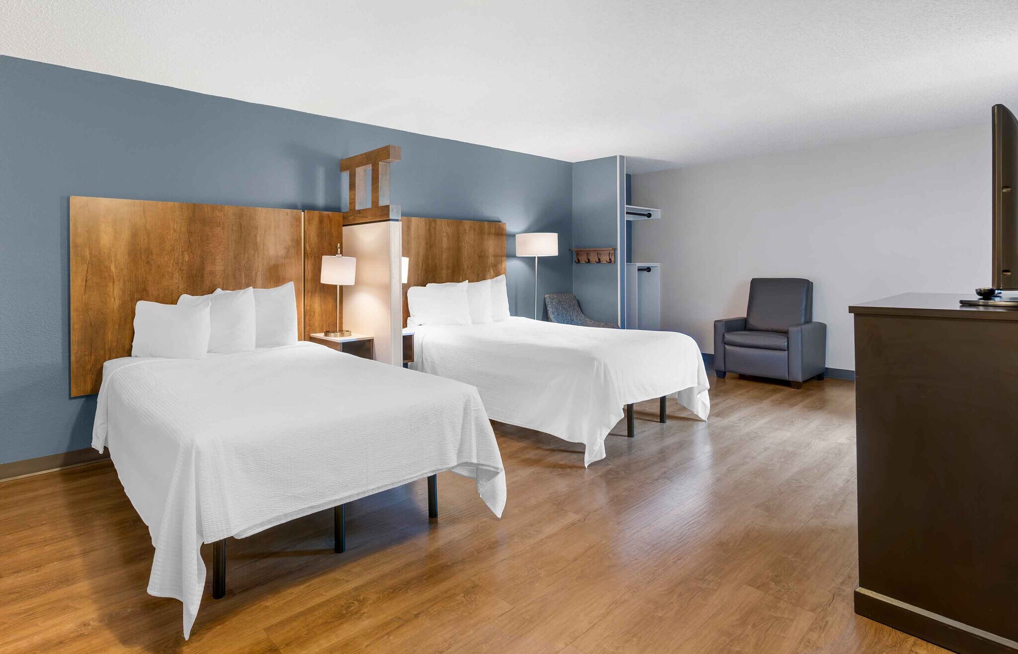 Building Photo - Furnished Studio-Ft. Lauderdale - Cruise Port - Airport