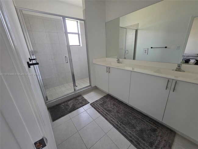 Building Photo - 13130 SW 232nd Ter